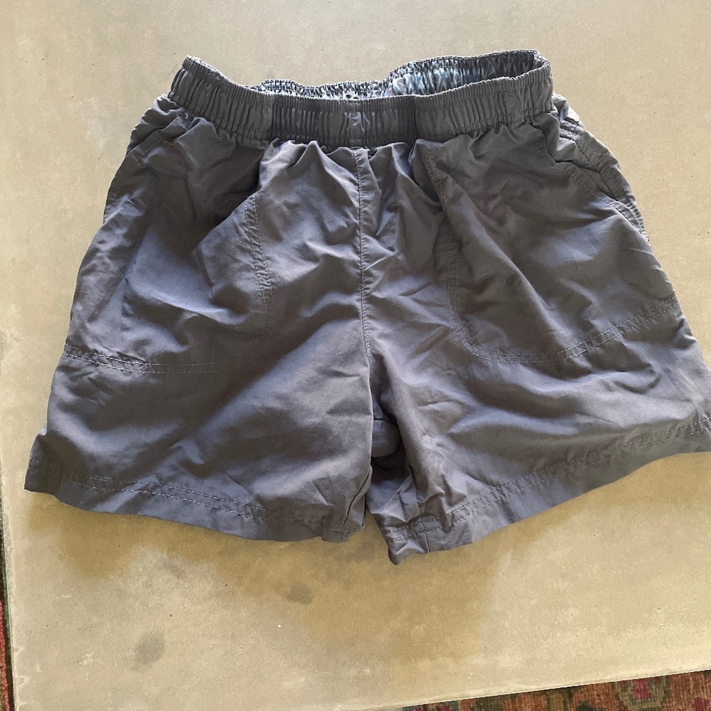 Columbia athletic shorts